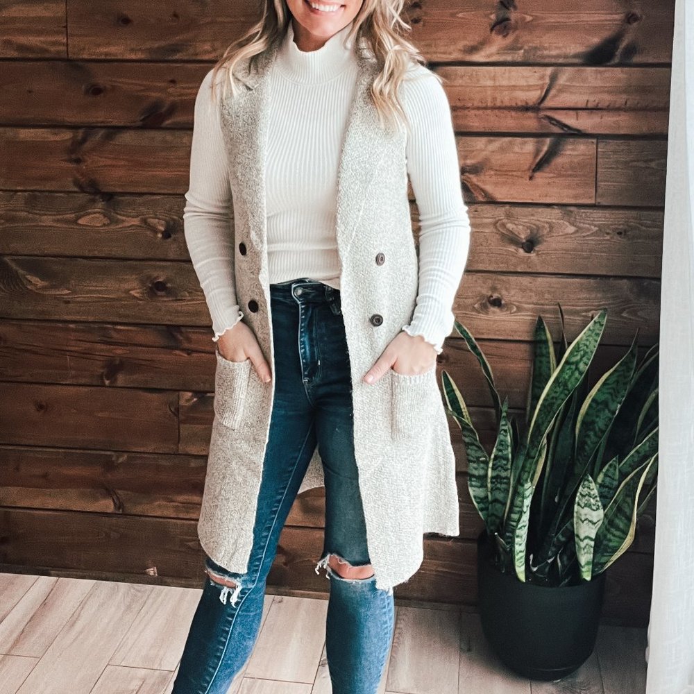 THE VIOLET OATMEAL VEST